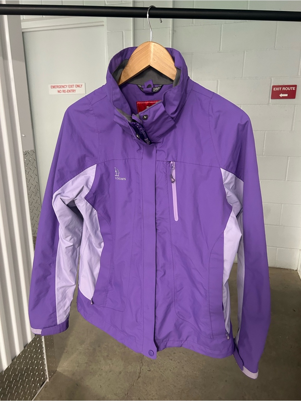 Camel Crown | Windbreaker
